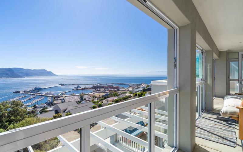 4 Bedroom Property for Sale in Simons Town Western Cape
